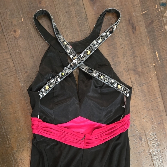 Alyce Design Formal Dress Embellished Neckline Prom Ball Gown Polyester Slit - Picture 5 of 6